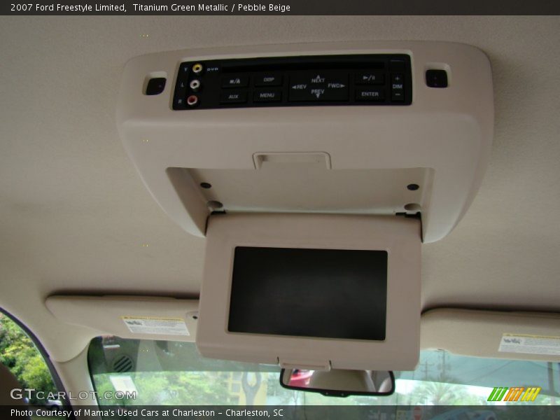 Titanium Green Metallic / Pebble Beige 2007 Ford Freestyle Limited