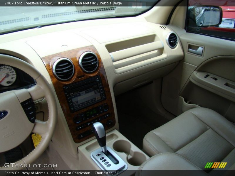 Titanium Green Metallic / Pebble Beige 2007 Ford Freestyle Limited