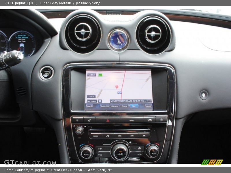 Controls of 2011 XJ XJL