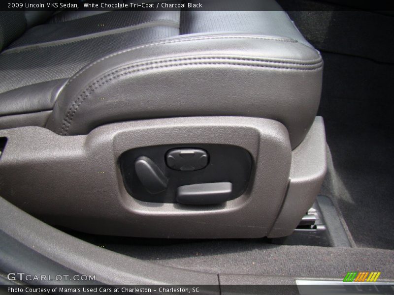 White Chocolate Tri-Coat / Charcoal Black 2009 Lincoln MKS Sedan
