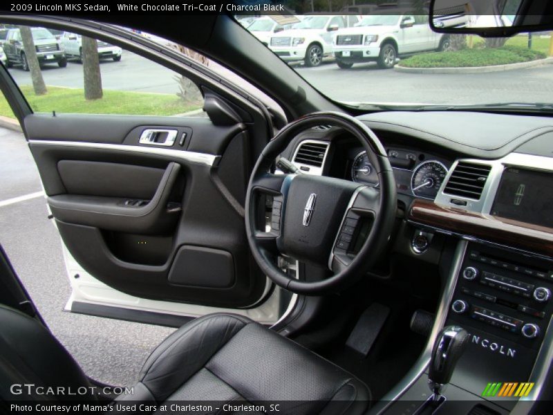 White Chocolate Tri-Coat / Charcoal Black 2009 Lincoln MKS Sedan