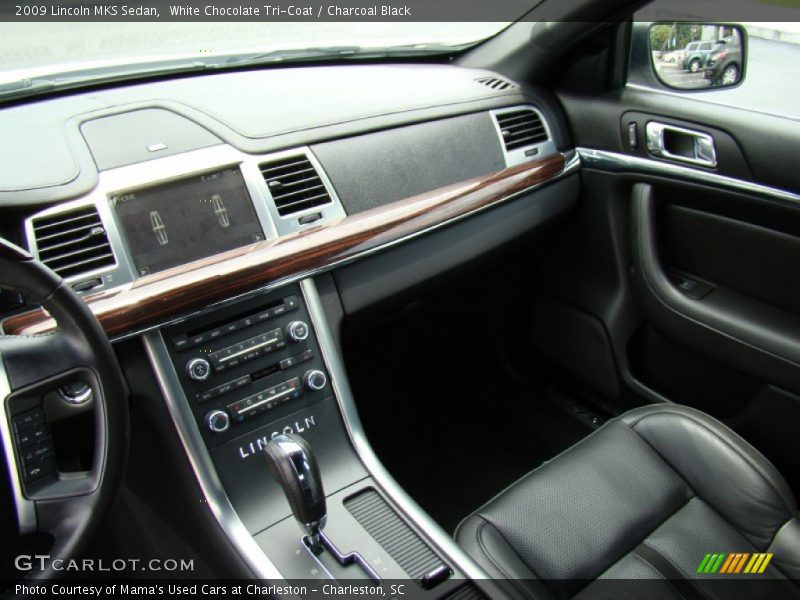 White Chocolate Tri-Coat / Charcoal Black 2009 Lincoln MKS Sedan