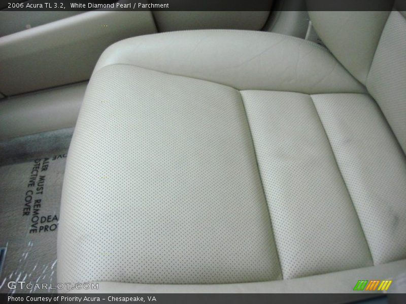 White Diamond Pearl / Parchment 2006 Acura TL 3.2