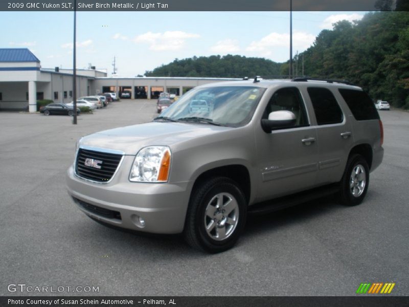 Silver Birch Metallic / Light Tan 2009 GMC Yukon SLT
