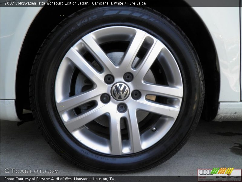 Campanella White / Pure Beige 2007 Volkswagen Jetta Wolfsburg Edition Sedan