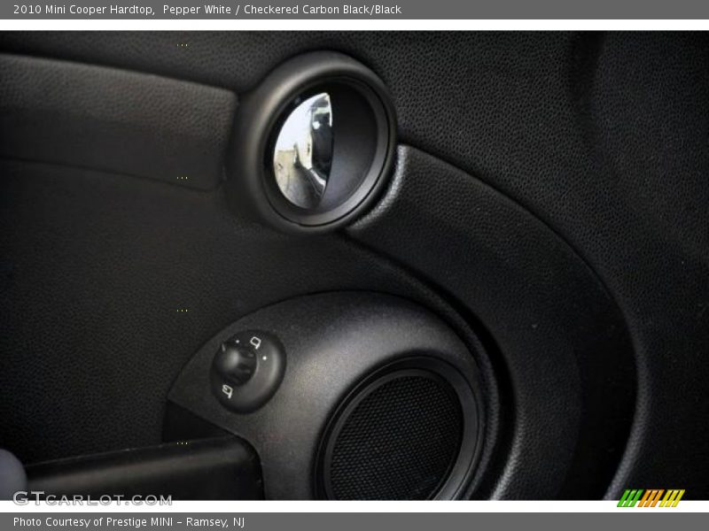 Pepper White / Checkered Carbon Black/Black 2010 Mini Cooper Hardtop