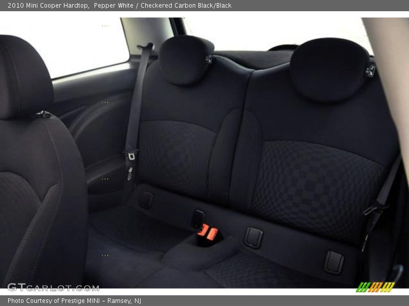 Pepper White / Checkered Carbon Black/Black 2010 Mini Cooper Hardtop