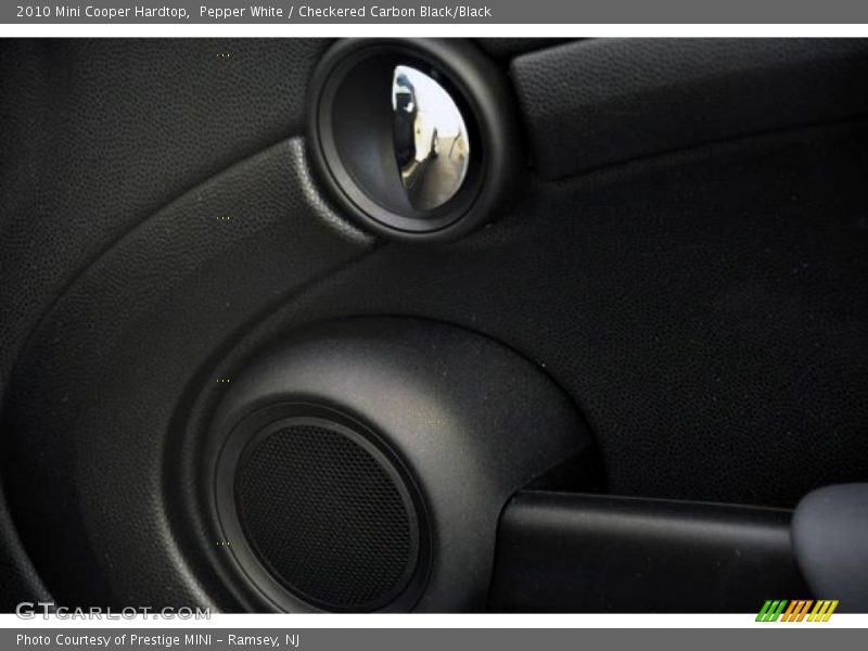 Pepper White / Checkered Carbon Black/Black 2010 Mini Cooper Hardtop