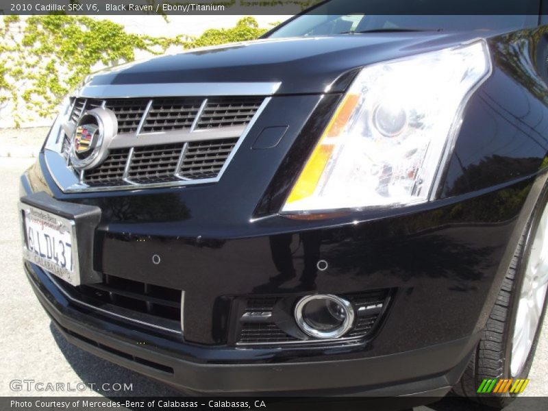 Black Raven / Ebony/Titanium 2010 Cadillac SRX V6