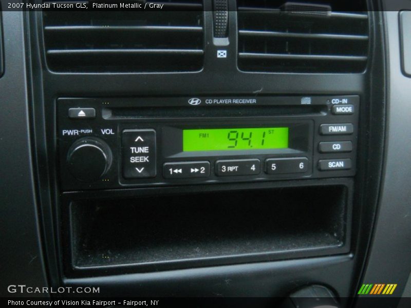 Platinum Metallic / Gray 2007 Hyundai Tucson GLS