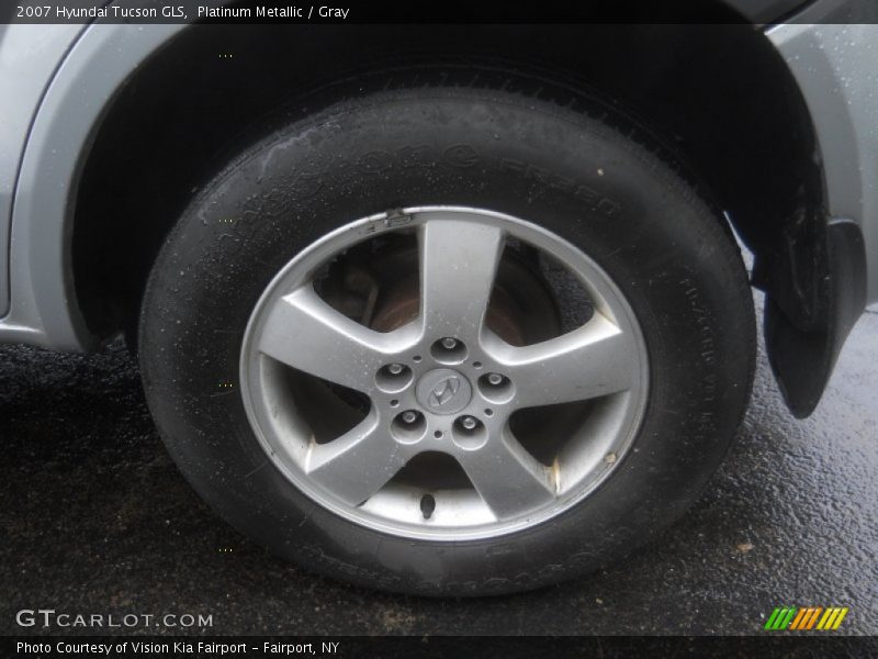 Platinum Metallic / Gray 2007 Hyundai Tucson GLS