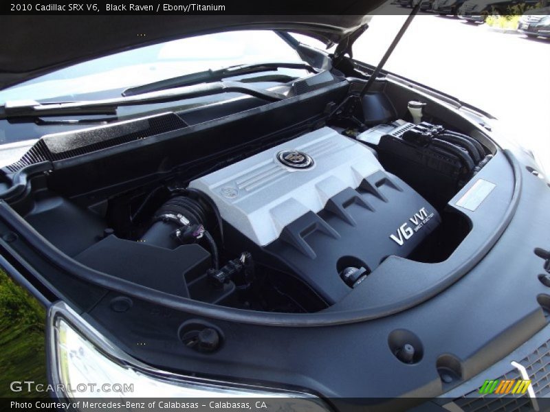 Black Raven / Ebony/Titanium 2010 Cadillac SRX V6