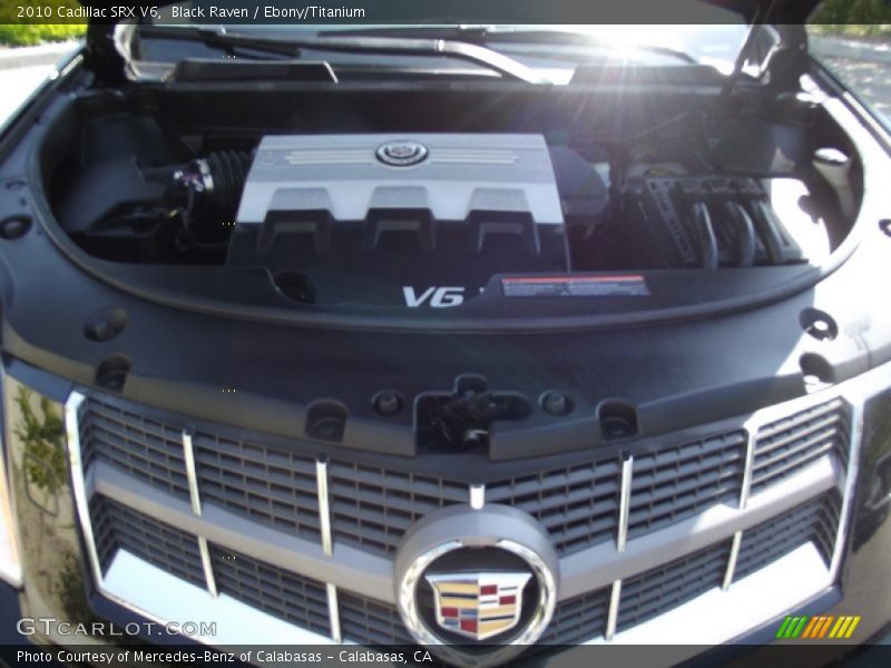 Black Raven / Ebony/Titanium 2010 Cadillac SRX V6