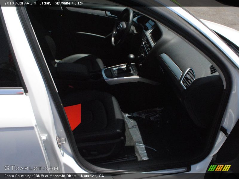 Ibis White / Black 2010 Audi A4 2.0T Sedan
