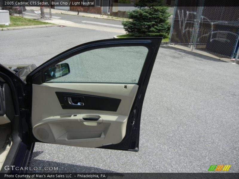 Blue Chip / Light Neutral 2005 Cadillac CTS Sedan