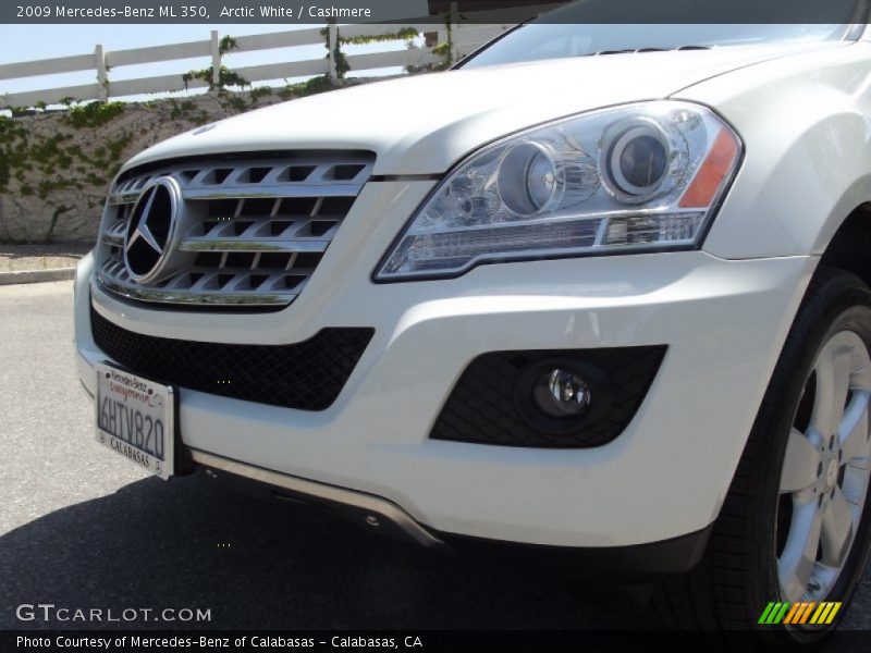Arctic White / Cashmere 2009 Mercedes-Benz ML 350