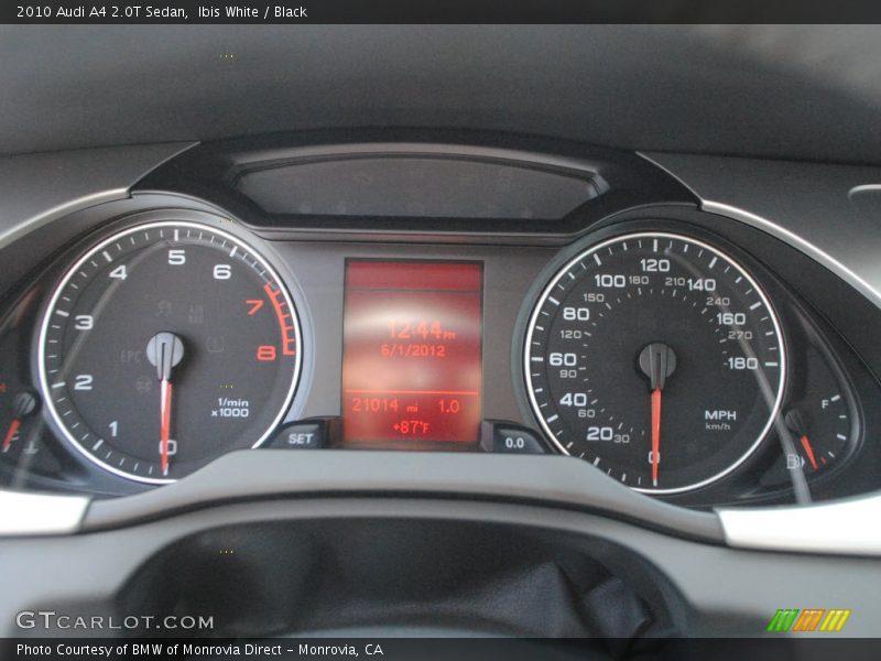 Ibis White / Black 2010 Audi A4 2.0T Sedan