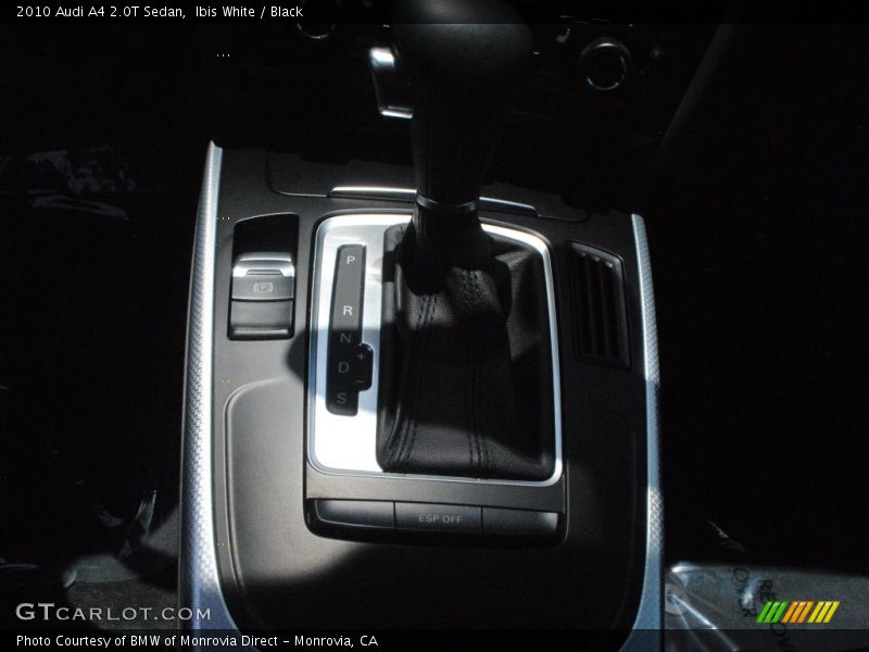 Ibis White / Black 2010 Audi A4 2.0T Sedan