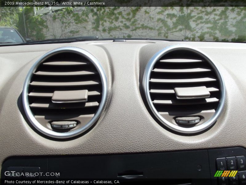 Arctic White / Cashmere 2009 Mercedes-Benz ML 350