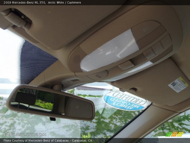 Arctic White / Cashmere 2009 Mercedes-Benz ML 350