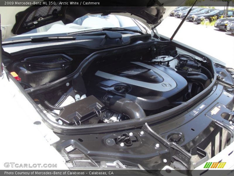 Arctic White / Cashmere 2009 Mercedes-Benz ML 350