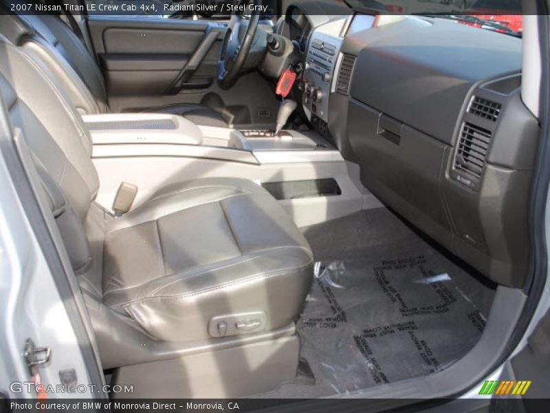 Radiant Silver / Steel Gray 2007 Nissan Titan LE Crew Cab 4x4