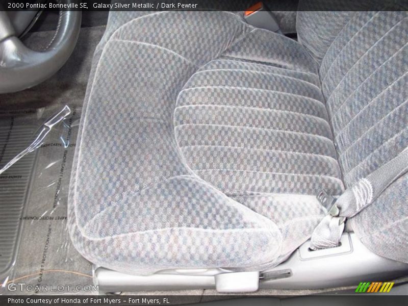Galaxy Silver Metallic / Dark Pewter 2000 Pontiac Bonneville SE