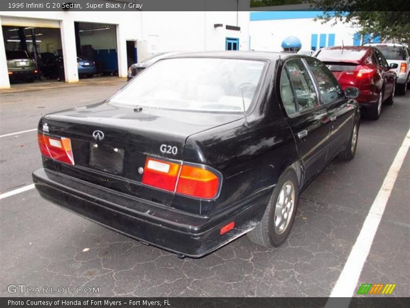 Super Black / Gray 1996 Infiniti G 20 Sedan