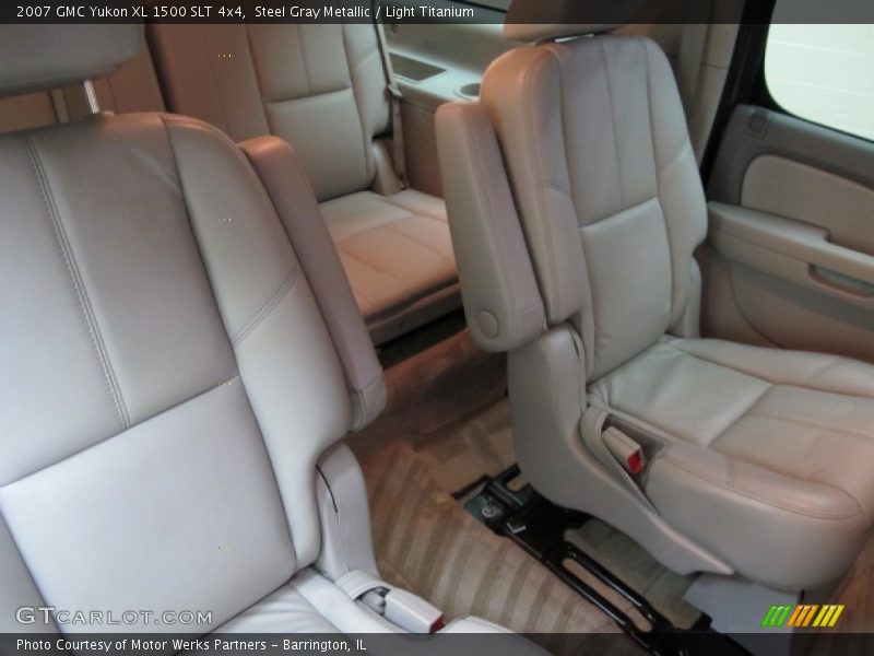 Steel Gray Metallic / Light Titanium 2007 GMC Yukon XL 1500 SLT 4x4