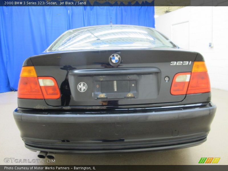 Jet Black / Sand 2000 BMW 3 Series 323i Sedan