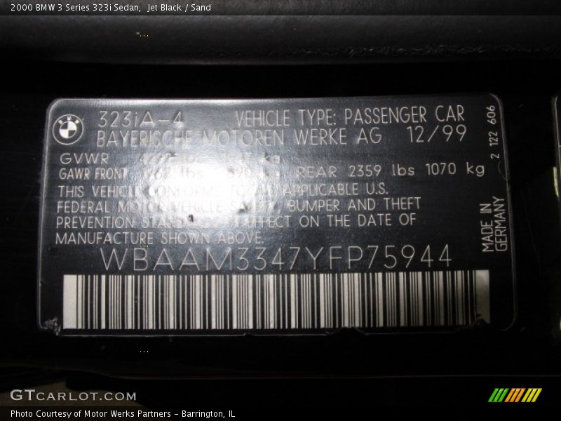 Jet Black / Sand 2000 BMW 3 Series 323i Sedan