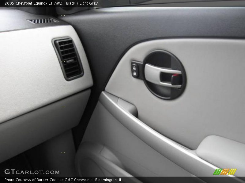 Black / Light Gray 2005 Chevrolet Equinox LT AWD