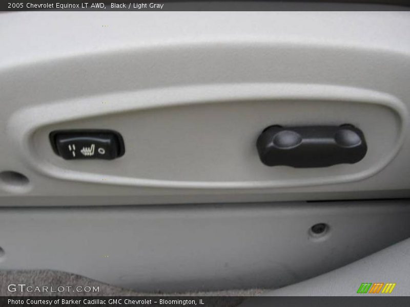 Black / Light Gray 2005 Chevrolet Equinox LT AWD