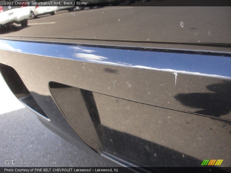 Black / Ebony 2012 Chevrolet Suburban LT 4x4