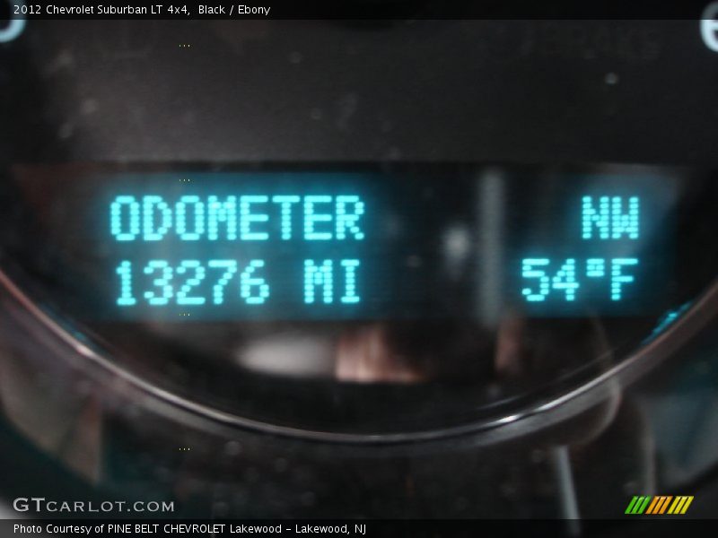 Black / Ebony 2012 Chevrolet Suburban LT 4x4