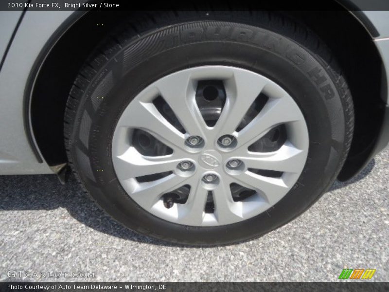 Bright Silver / Stone 2010 Kia Forte EX