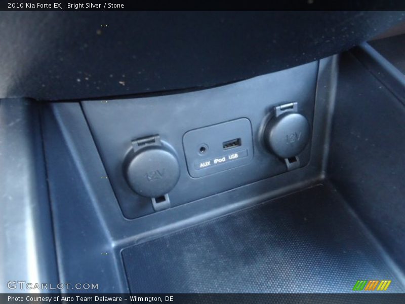 Bright Silver / Stone 2010 Kia Forte EX