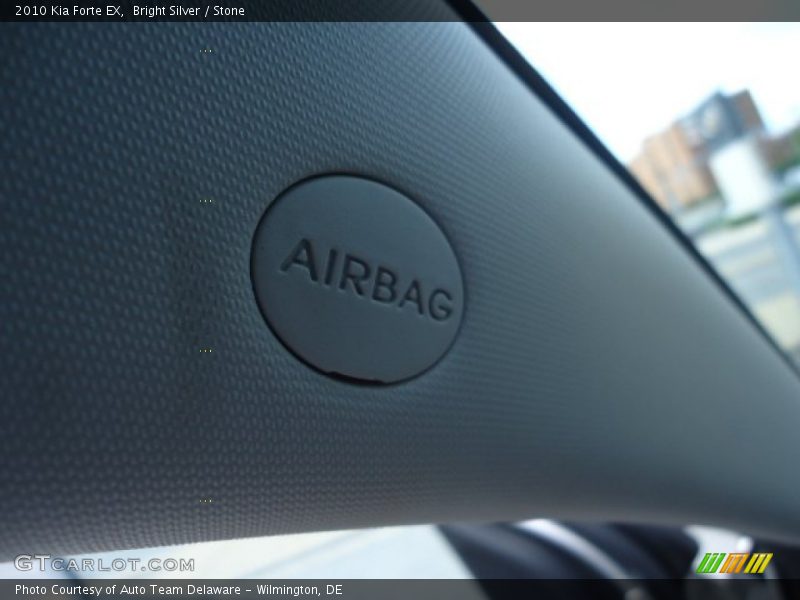 Bright Silver / Stone 2010 Kia Forte EX