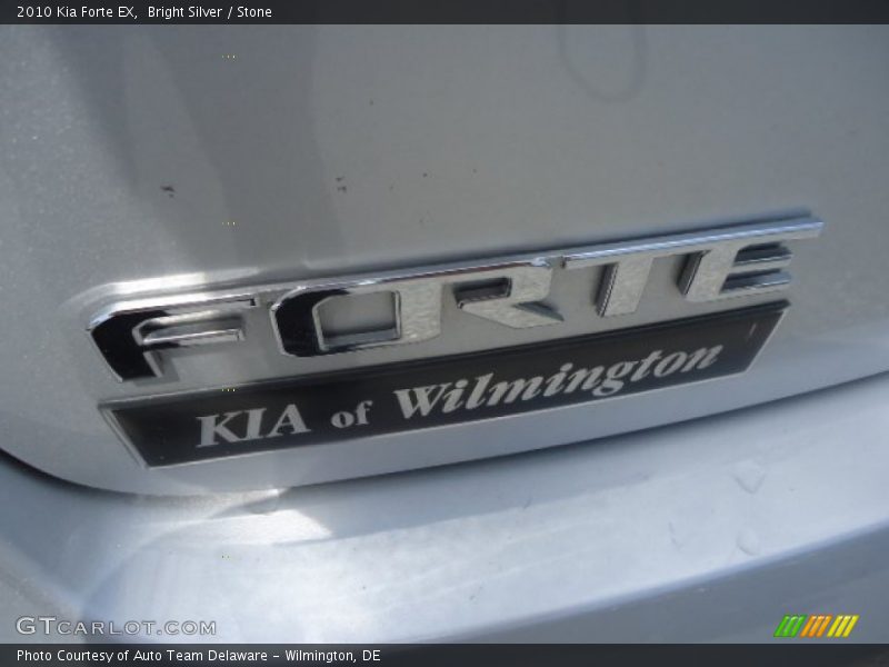Bright Silver / Stone 2010 Kia Forte EX
