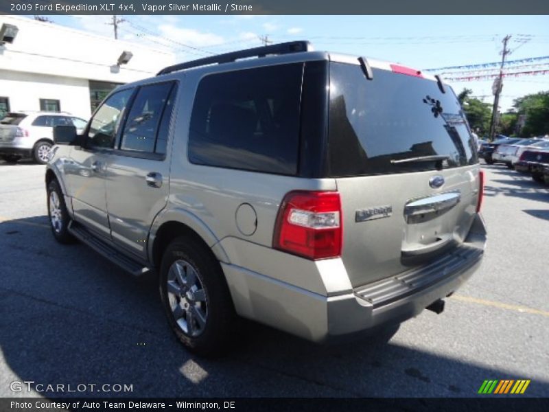 Vapor Silver Metallic / Stone 2009 Ford Expedition XLT 4x4
