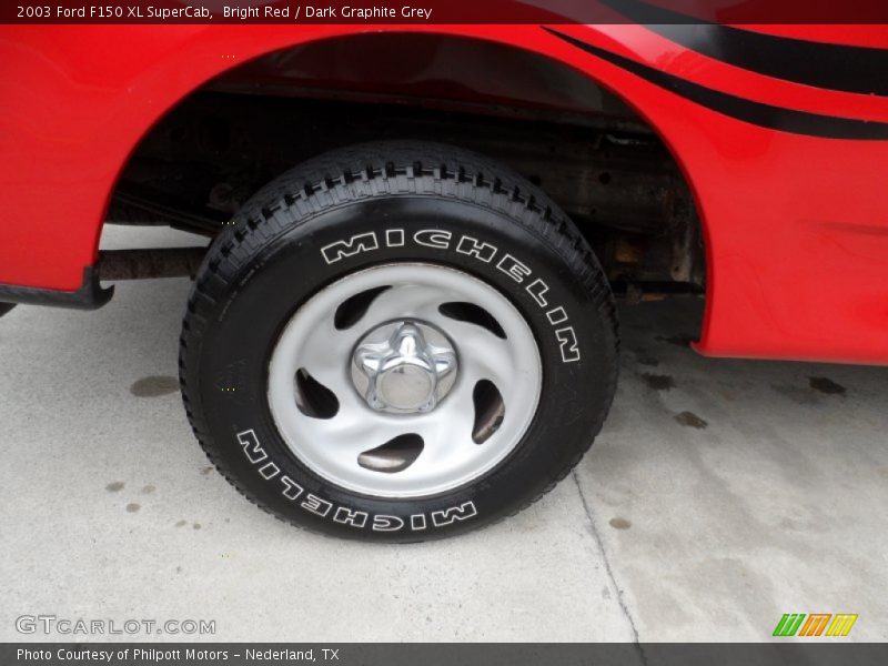 Bright Red / Dark Graphite Grey 2003 Ford F150 XL SuperCab