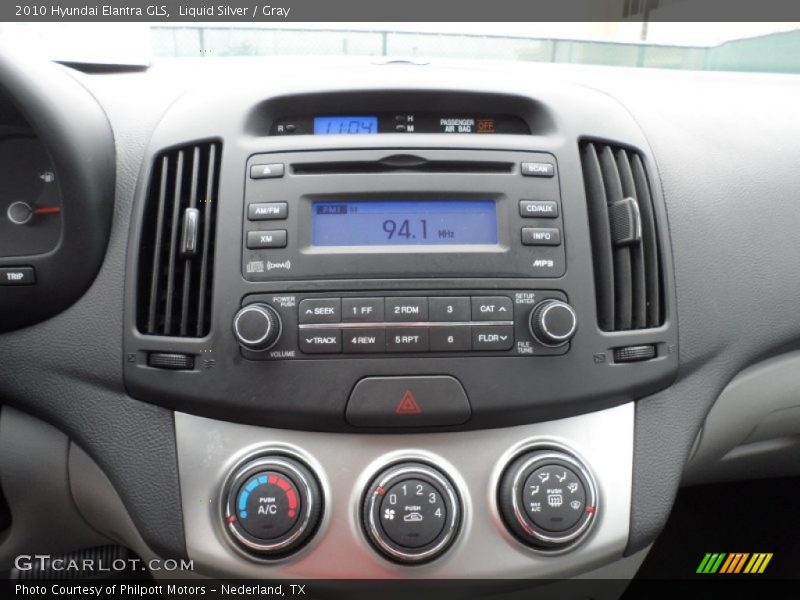 Liquid Silver / Gray 2010 Hyundai Elantra GLS