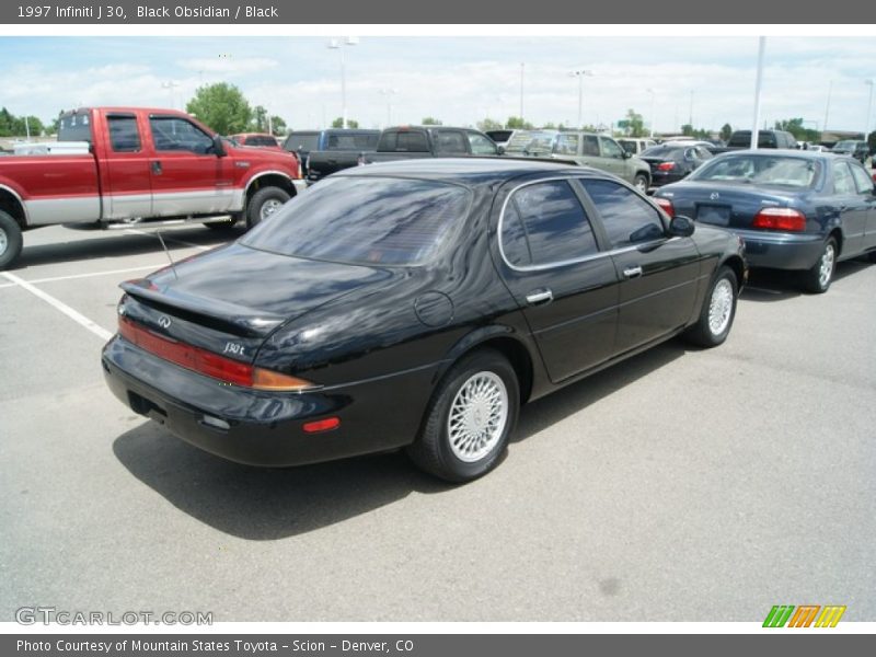 Black Obsidian / Black 1997 Infiniti J 30