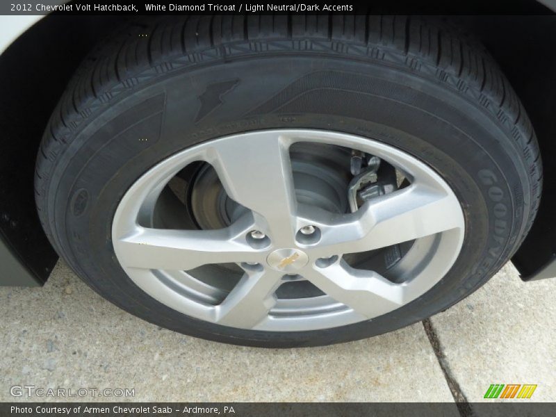  2012 Volt Hatchback Wheel
