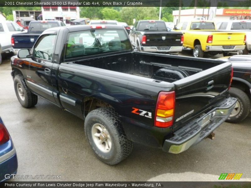 Onyx Black / Graphite 2001 Chevrolet Silverado 1500 LS Regular Cab 4x4