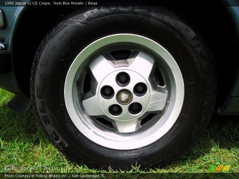  1986 XJ XJS Coupe Wheel