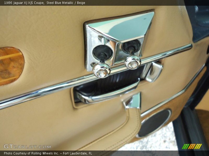 Controls of 1986 XJ XJS Coupe