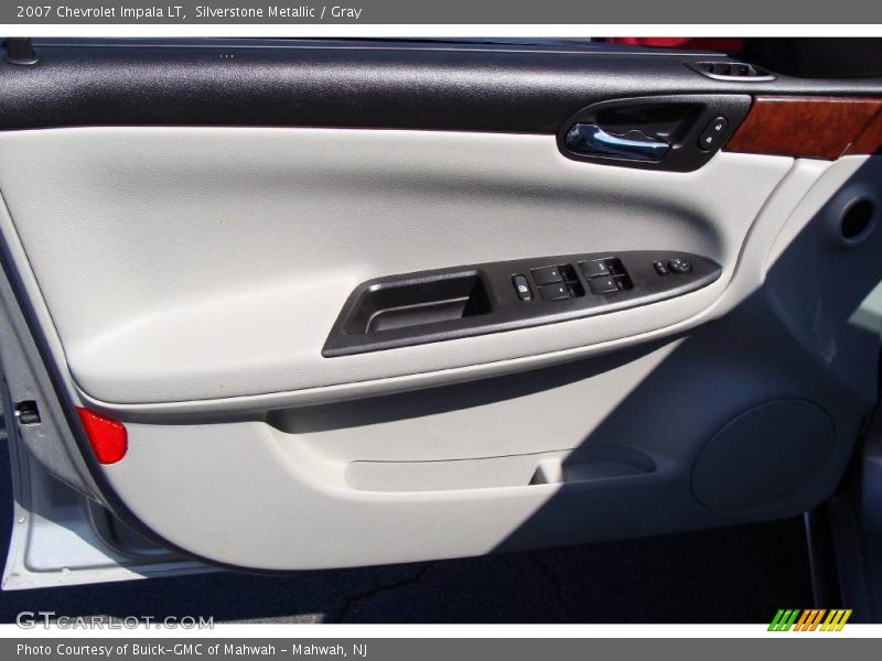 Silverstone Metallic / Gray 2007 Chevrolet Impala LT