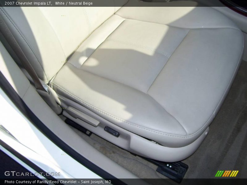 White / Neutral Beige 2007 Chevrolet Impala LT