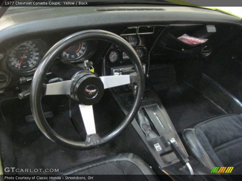 Dashboard of 1977 Corvette Coupe